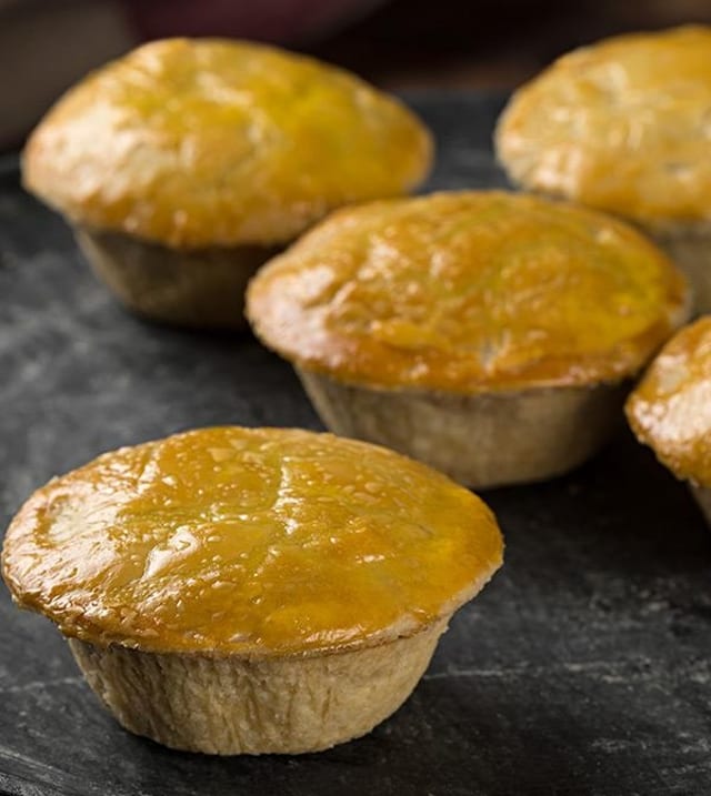 Empada | Mini Pot Pie.